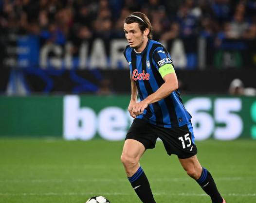 米兰德比胜负悬念最后时刻揭晓