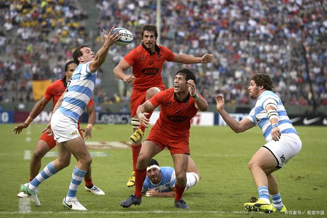 意甲球队在欧洲大赛中赢得喝彩 意甲球队在欧洲大赛中赢得喝彩